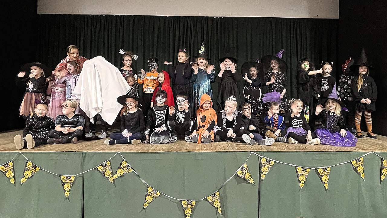 Tök jó hangulatban telt a Tök Csütörtök a művelődési házban