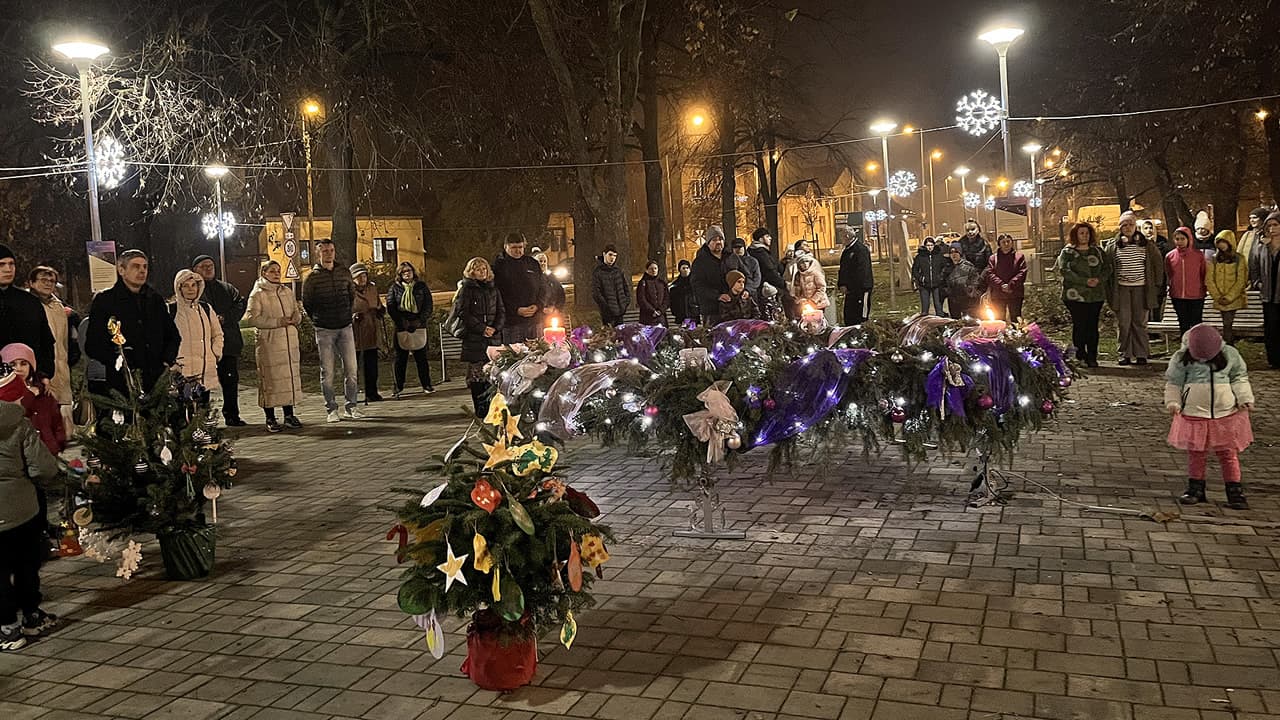 Negyedszer is együtt gyújtottunk fényt Szőregen