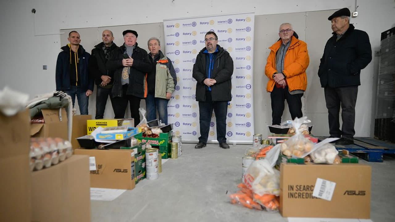 Összefogással segítik a szőregi rászoruló családokat