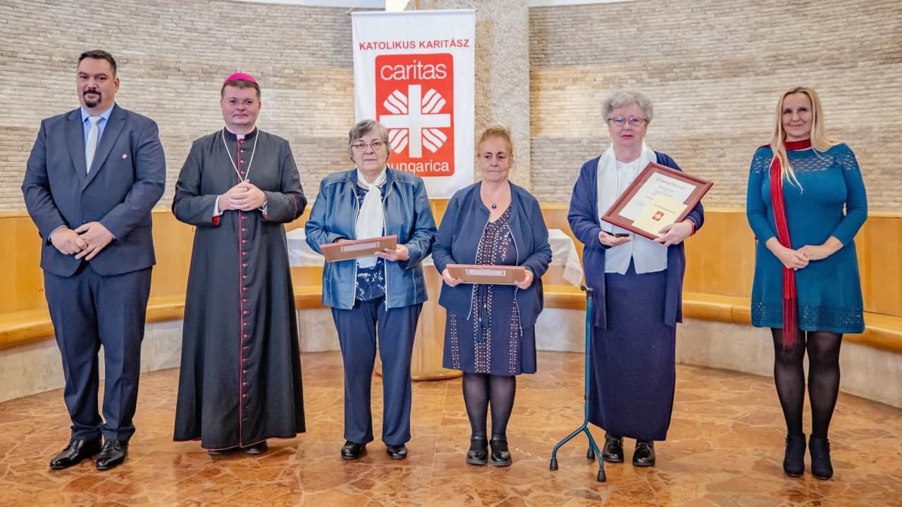 Caritas Hungarica-díjat kapott egy szőregi karitászvezető